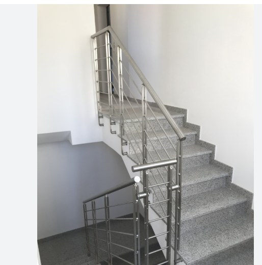 Ringhiera tutta in acciaio inox per scala interna